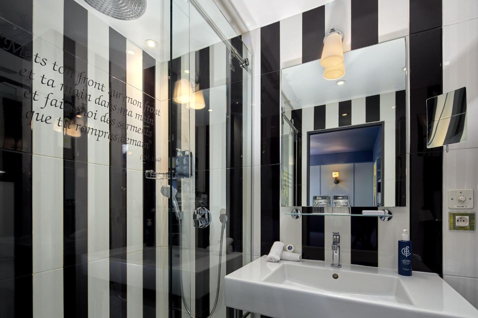 Les Plumes Hotel Párizs Kültér fotó